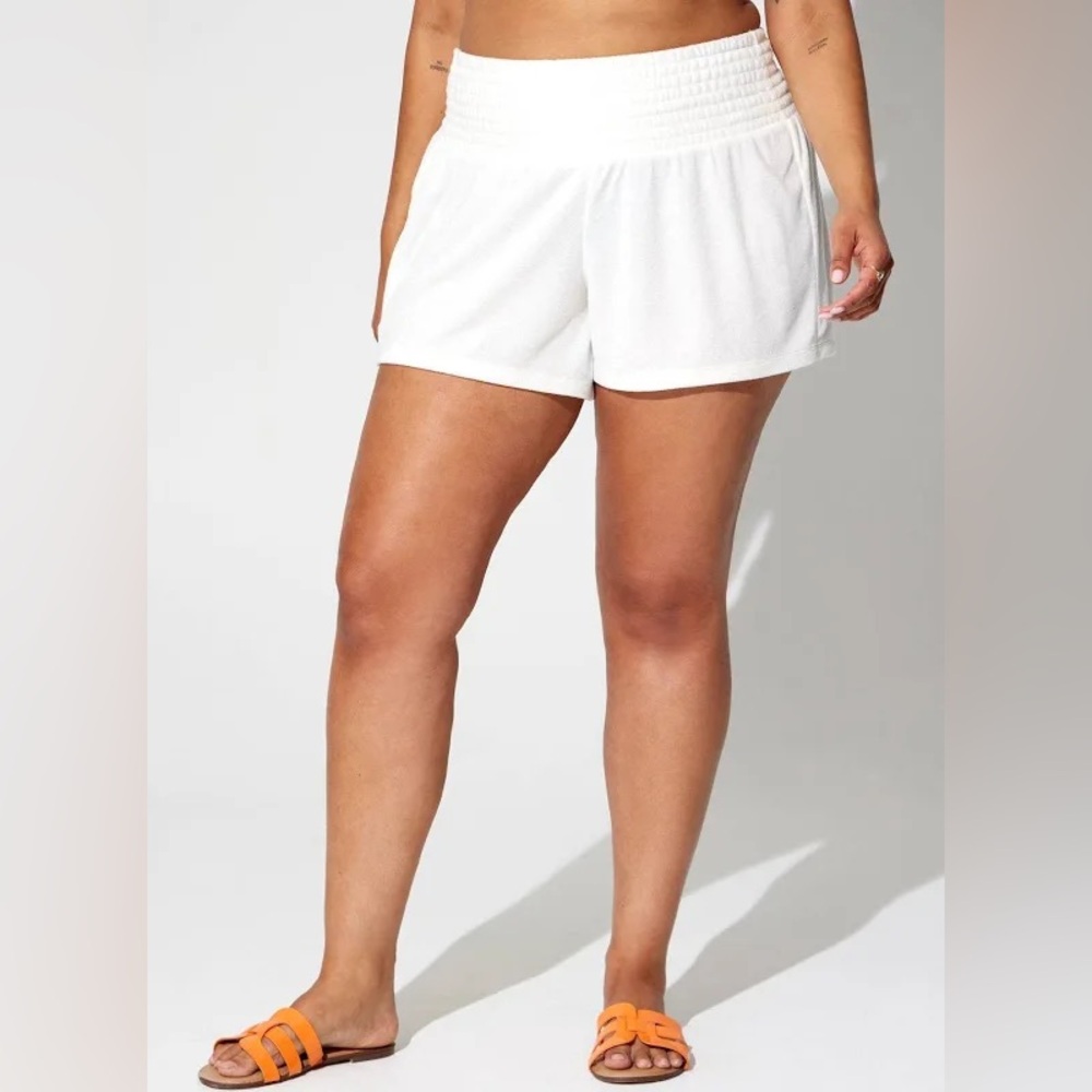 Torrid Terry Cloth Beach Short in WHITE size 4X